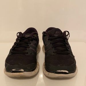 Women’s Nike Free Running Shoes - Size US 8.5